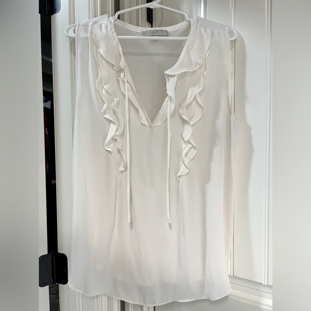 Loft Women’s Blouse - EUC - Size L